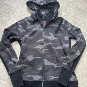 ATHLETA Camo Hoody. Medium